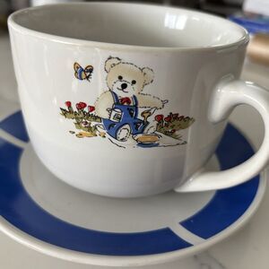 Vintage CIB 1980’s Teddy Bear Illustrated Cup & Saucer New In Box Never Used